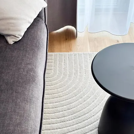 Pearl - Free Parking Apartament
